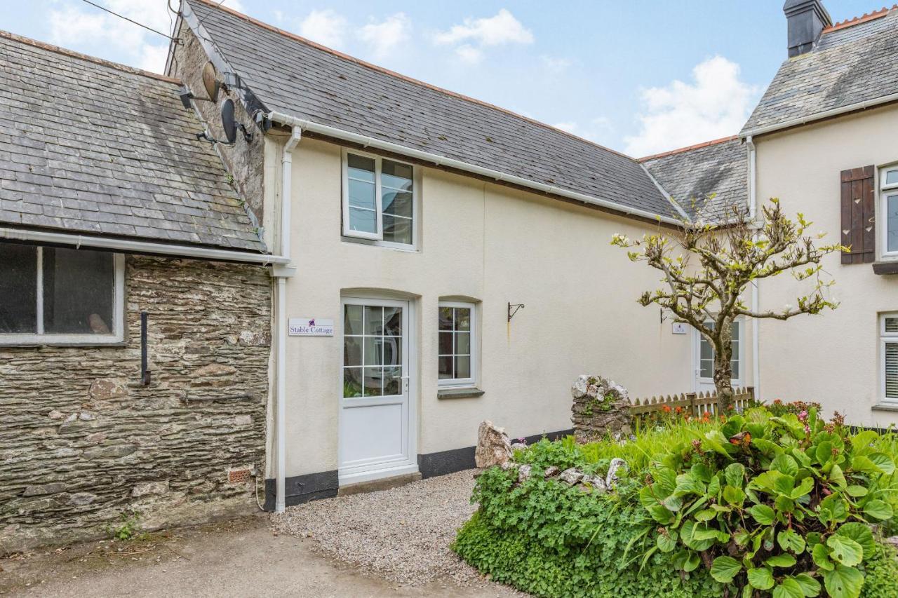 Stable Cottage อิลฟราคูมบ์ ภายนอก รูปภาพ