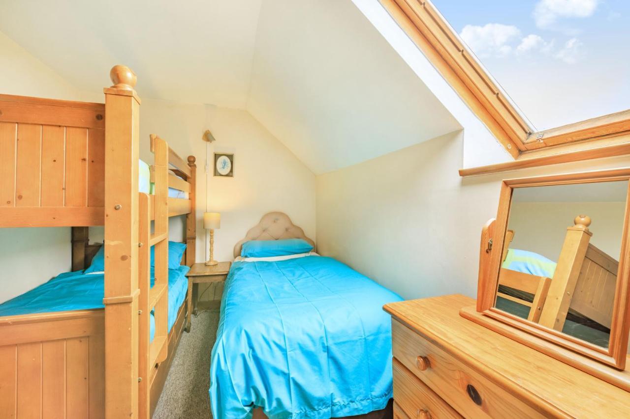 Stable Cottage อิลฟราคูมบ์ ภายนอก รูปภาพ