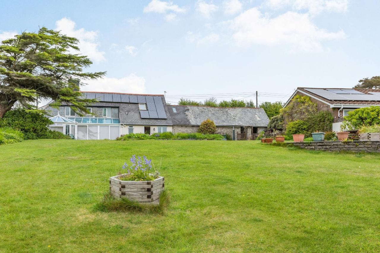 Stable Cottage อิลฟราคูมบ์ ภายนอก รูปภาพ